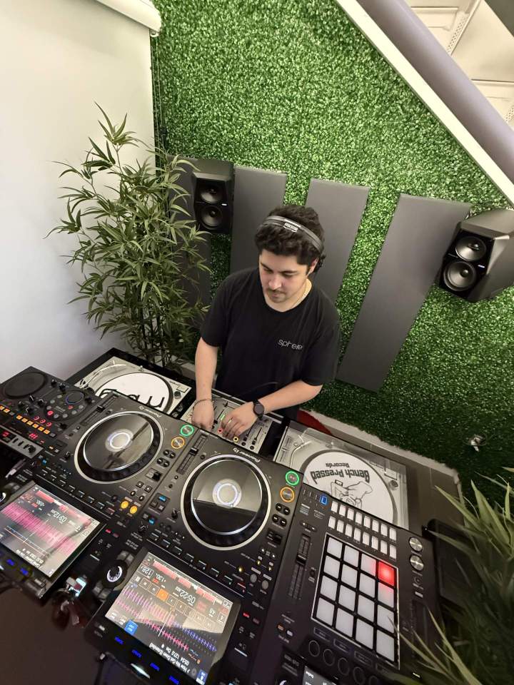 Recording Miami